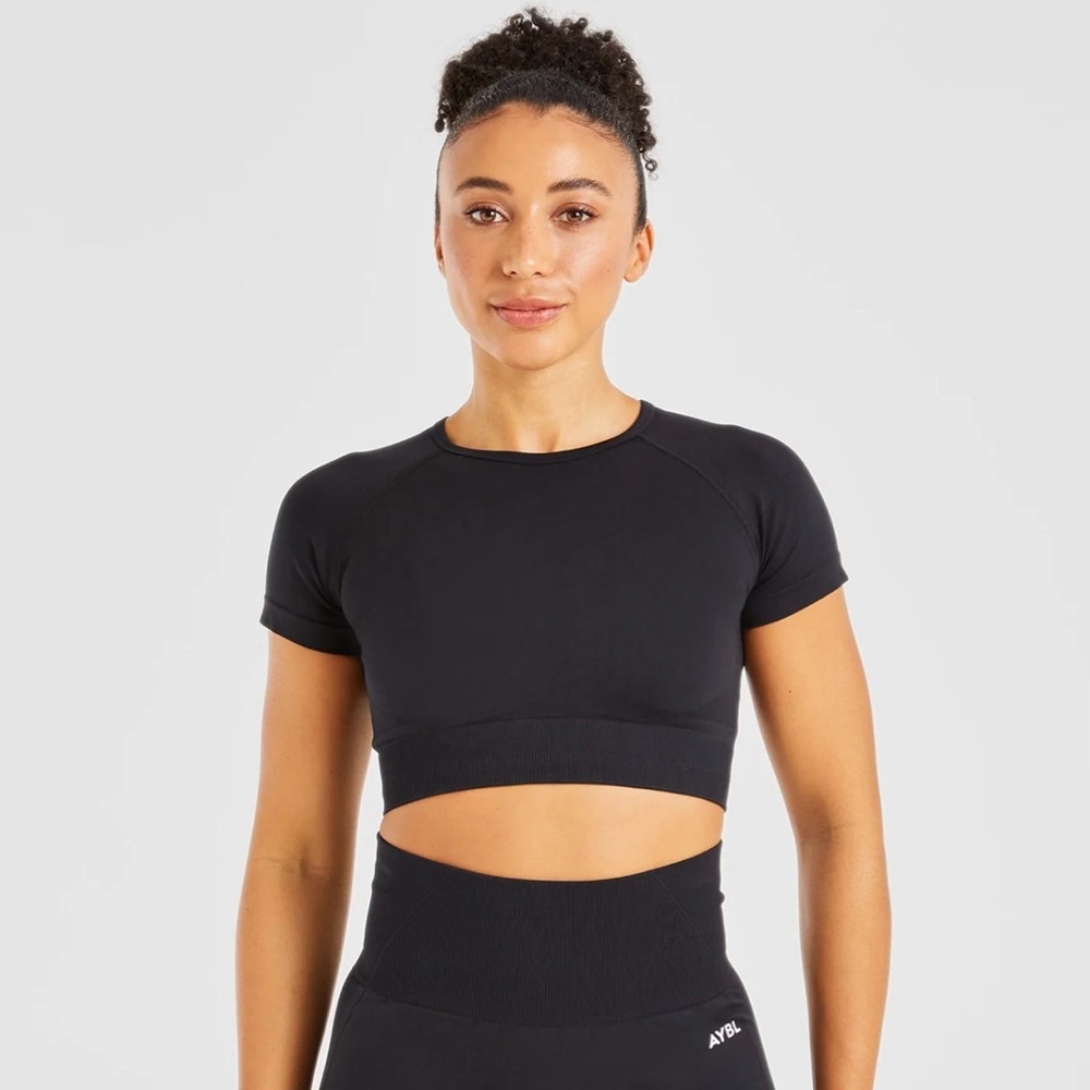 AYBL EMPOWER SEAMLESS CROP TOP